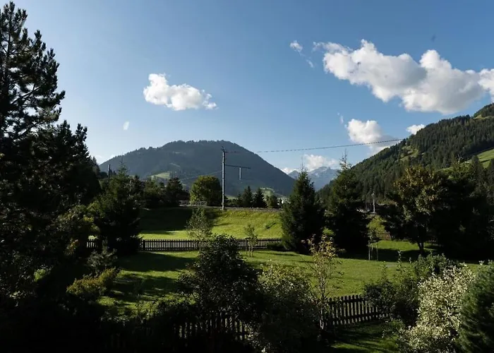 Apartment Schuetzenweg 2 - & Cozy By Heiti Gstaad